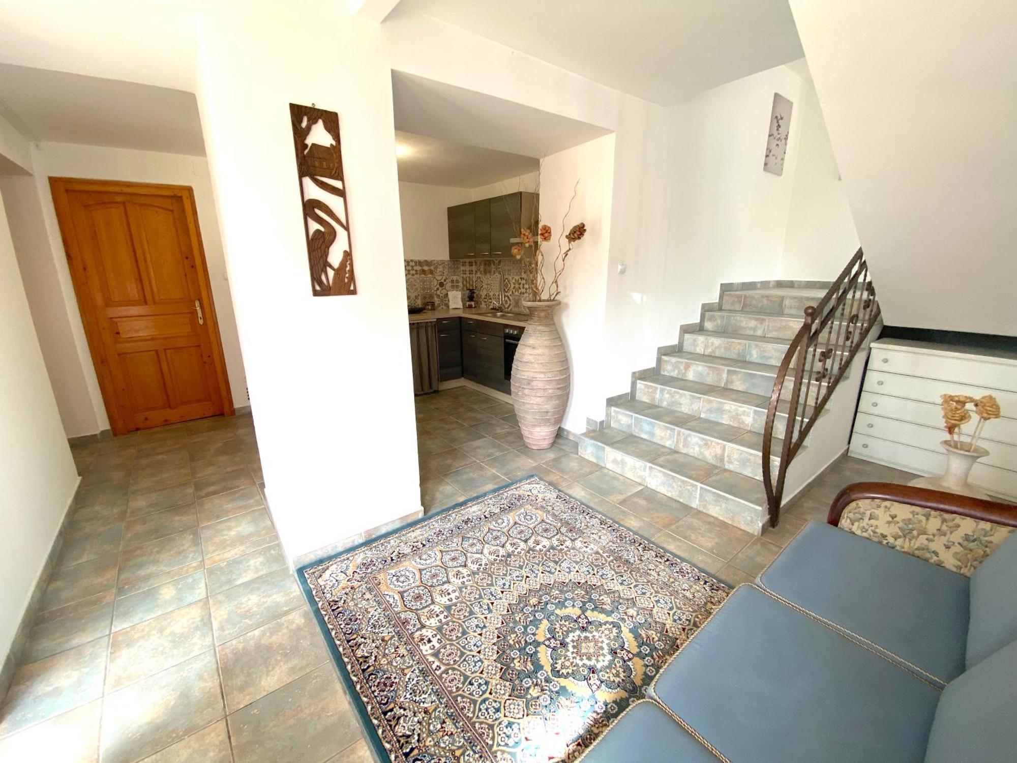 Villa Lillybeth - Lake Balaton Keszthely Buitenkant foto